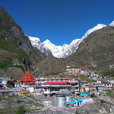 The Splendid Crest Resort Badrinath Eksteriør billede