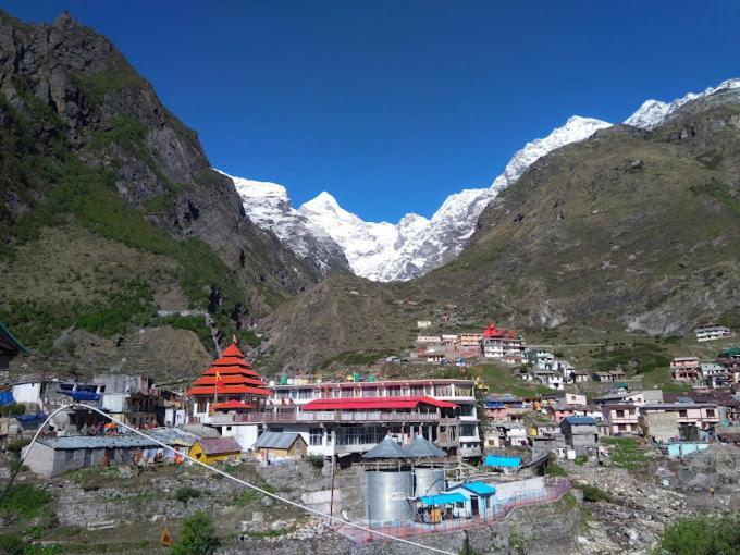 The Splendid Crest Resort Badrinath Eksteriør billede